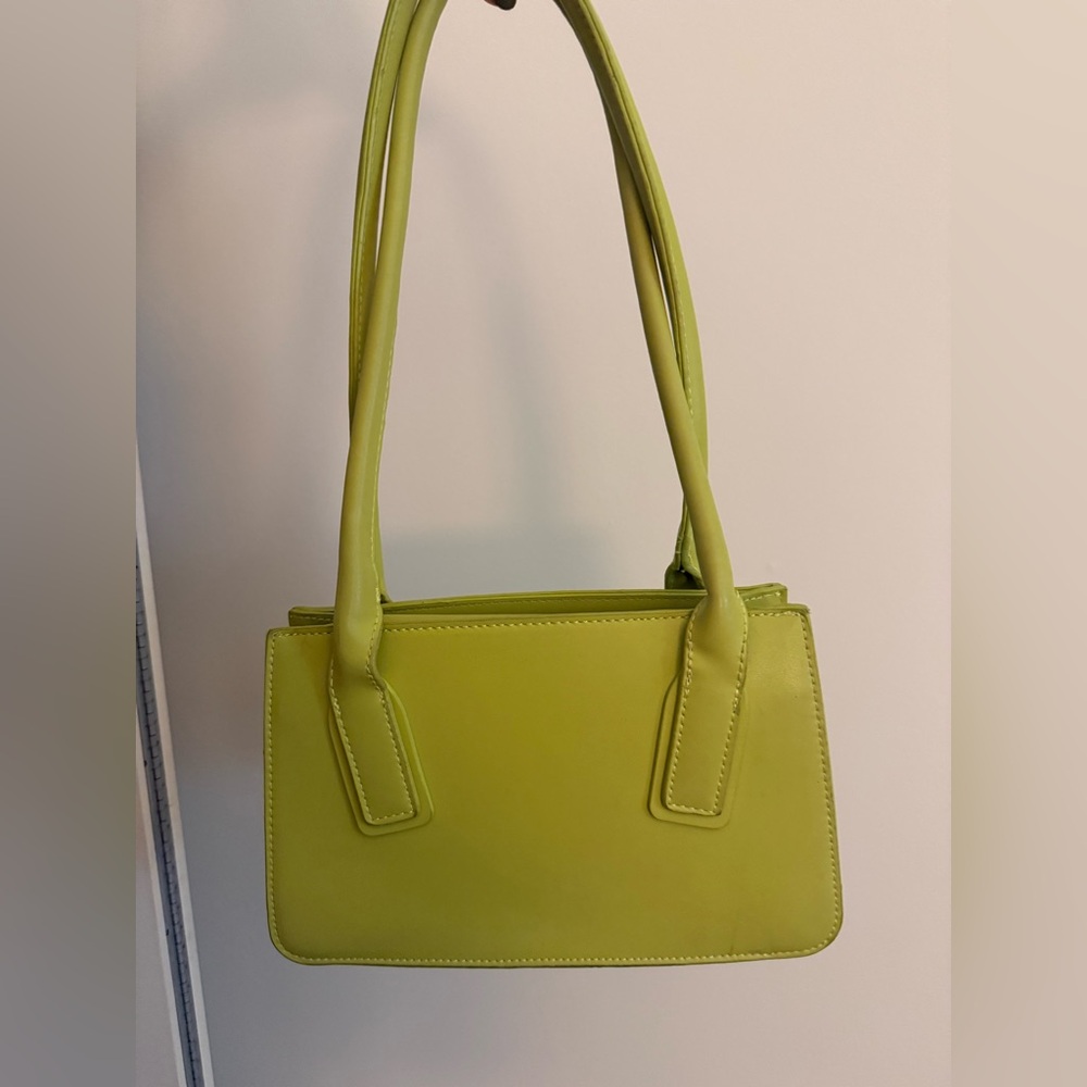 Kittenish Vibrant Green Shoulder Bag
